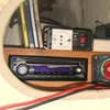 Die Beatbox im fertigen und eingebautem Zustand. Die kabel im Vordergrund gehen zum Solarpanel. die werden nicht weiter verlegt da es ja immer rumgeraeumt wird.